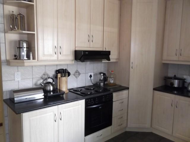 To Let 3 Bedroom Property for Rent in Bo Oakdale Western Cape